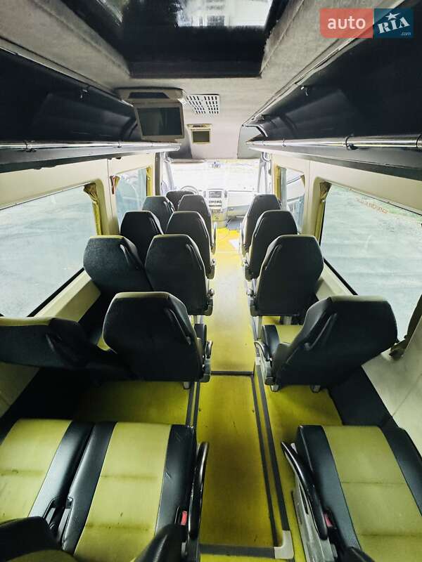 Туристический / Междугородний автобус Mercedes-Benz Sprinter 2011 в Днепре