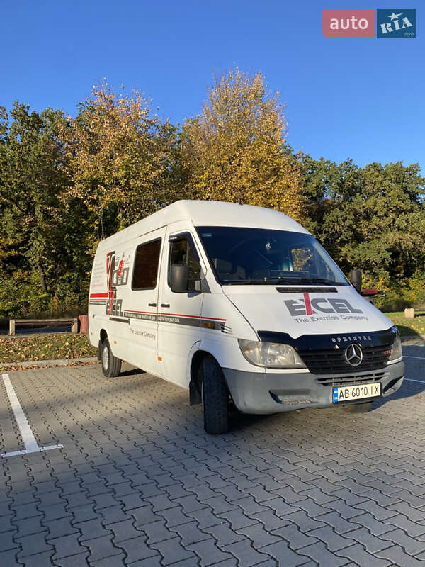 Грузовой фургон Mercedes-Benz Sprinter 2002 в Виннице фото 3 Грузовой фургон Mercedes-Benz Sprinter 2002 в Виннице
