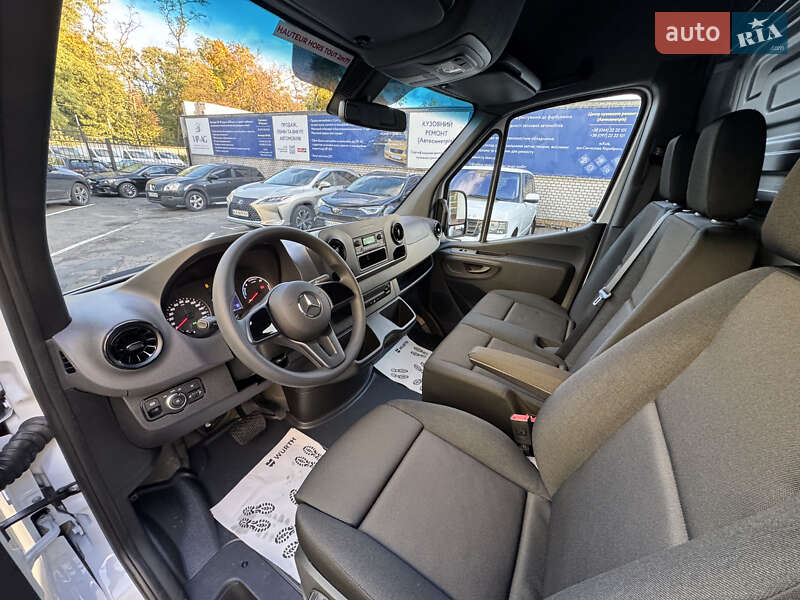 Грузовой фургон Mercedes-Benz Sprinter 2024 в Киеве фото 12 Грузовой фургон Mercedes-Benz Sprinter 2024 в Киеве