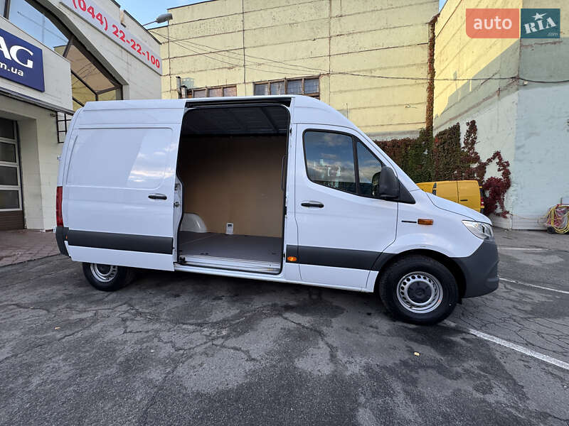 Грузовой фургон Mercedes-Benz Sprinter 2024 в Киеве фото 31 Грузовой фургон Mercedes-Benz Sprinter 2024 в Киеве