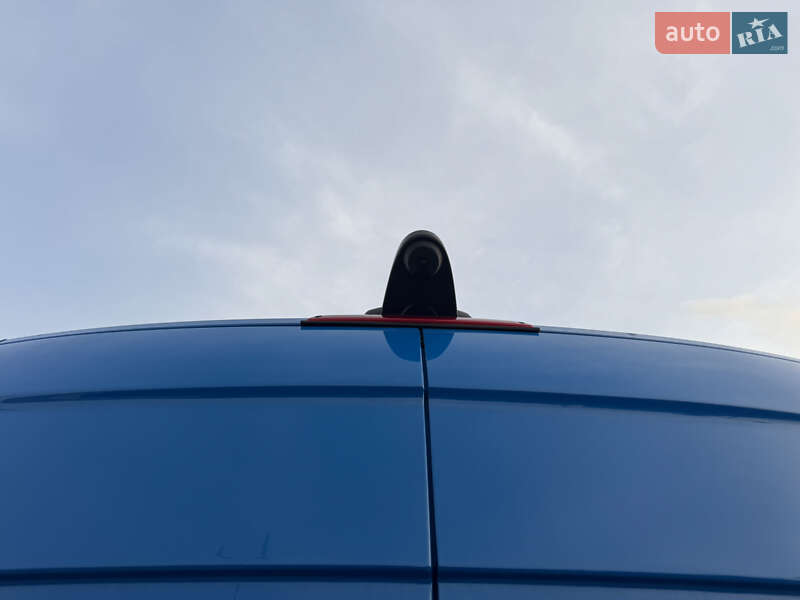 Грузовой фургон Mercedes-Benz Sprinter 2017 в Хусте