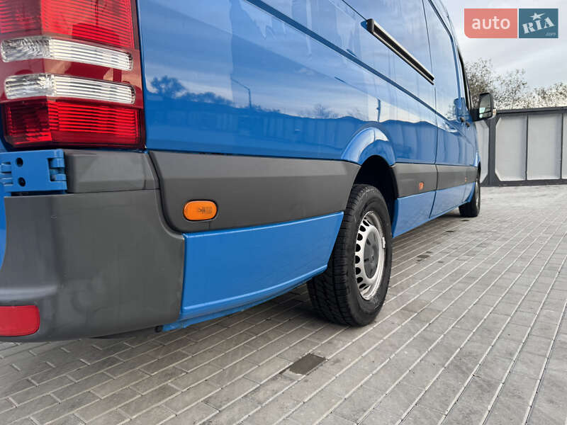 Грузовой фургон Mercedes-Benz Sprinter 2017 в Хусте