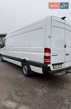 Грузовой фургон Mercedes-Benz Sprinter 2012 в 