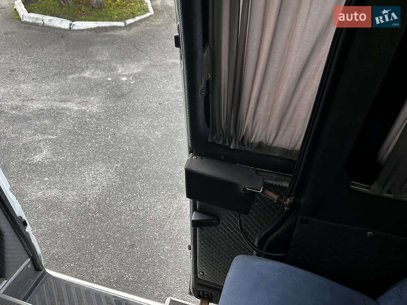 Мікроавтобус Mercedes-Benz Sprinter 2002 в Києві