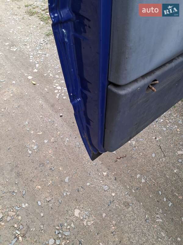 Микроавтобус Mercedes-Benz Sprinter 1999 в Кривом Роге фото 7 Микроавтобус Mercedes-Benz Sprinter 1999 в Кривом Роге