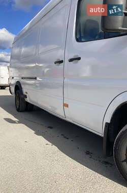 Рефрижератор Mercedes-Benz Sprinter 2002 в  фото 8 Рефрижератор Mercedes-Benz Sprinter 2002 в