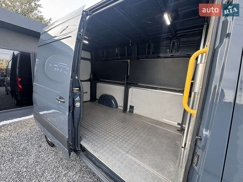 Вантажний фургон Mercedes-Benz Sprinter 2020 в Мукачевому