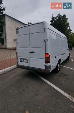Грузовой фургон Mercedes-Benz Sprinter 2001 в 