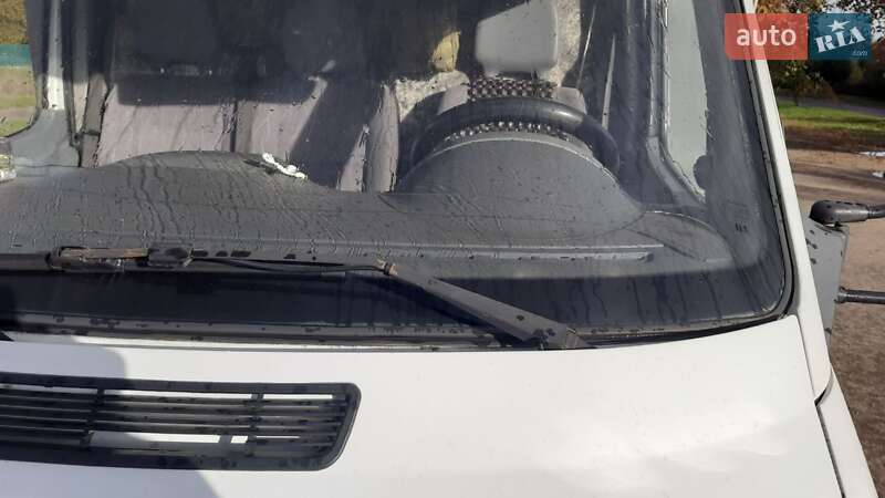 Тентований Mercedes-Benz Sprinter 2001 в Монастирищеві