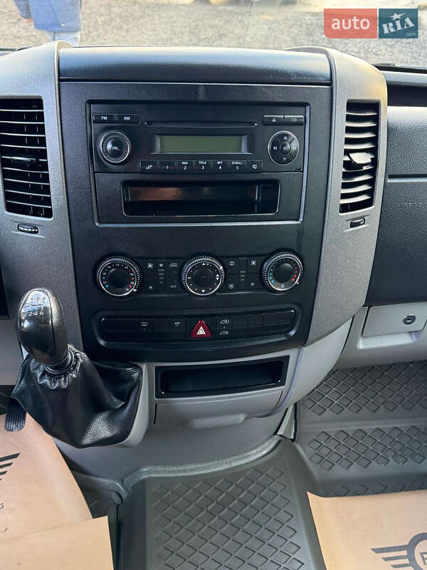 Грузопассажирский фургон Mercedes-Benz Sprinter 2010 в Недобоевцах фото 22 Грузопассажирский фургон Mercedes-Benz Sprinter 2010 в Недобоевцах