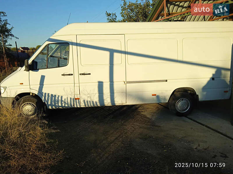 Микроавтобус Mercedes-Benz Sprinter 1999 в Николаеве