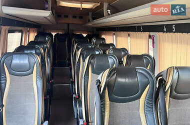 Микроавтобус Mercedes-Benz Sprinter 2013 в 