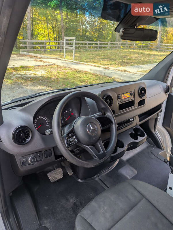 Грузовой фургон Mercedes-Benz Sprinter 2020 в Бережанах