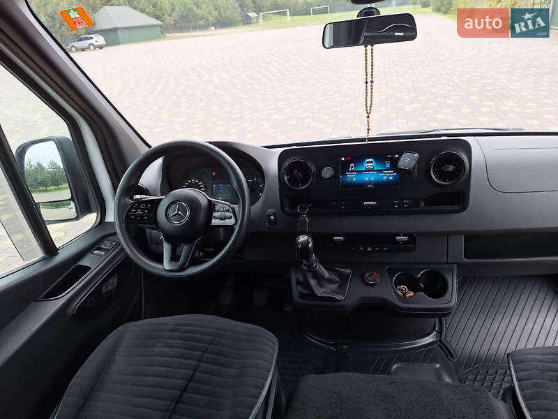 Микроавтобус Mercedes-Benz Sprinter 2019 в Львове фото 13 Микроавтобус Mercedes-Benz Sprinter 2019 в Львове