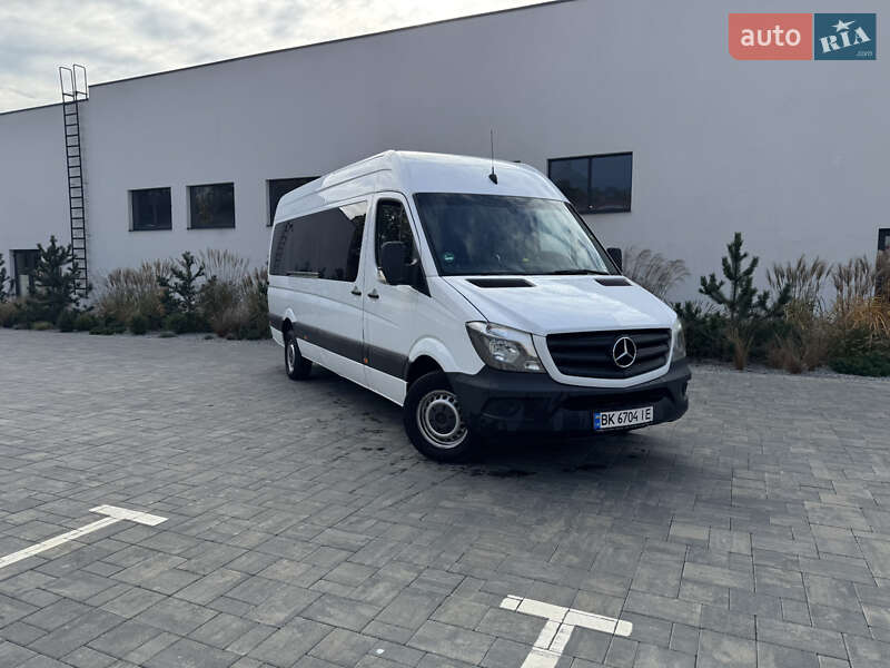 Туристический / Междугородний автобус Mercedes-Benz Sprinter 2015 в Луцке