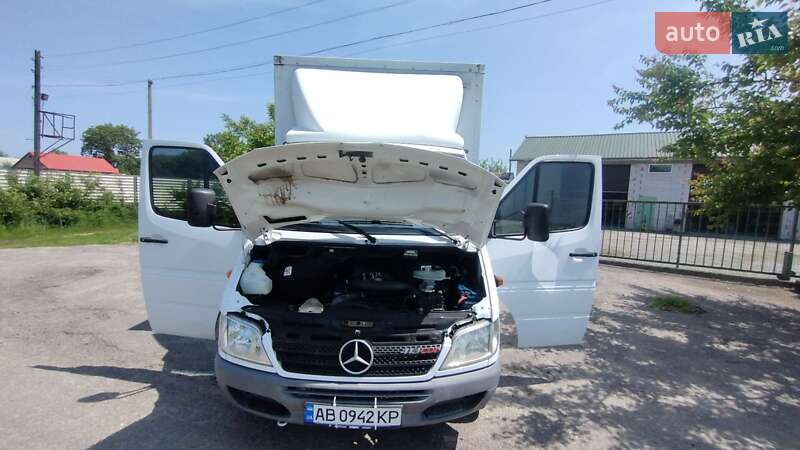 Грузовой фургон Mercedes-Benz Sprinter 2005 в Бердичеве фото 23 Грузовой фургон Mercedes-Benz Sprinter 2005 в Бердичеве