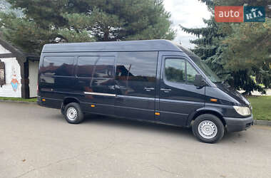 Грузовой фургон Mercedes-Benz Sprinter 2005 в 
