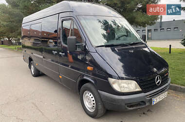 Грузовой фургон Mercedes-Benz Sprinter 2005 в 