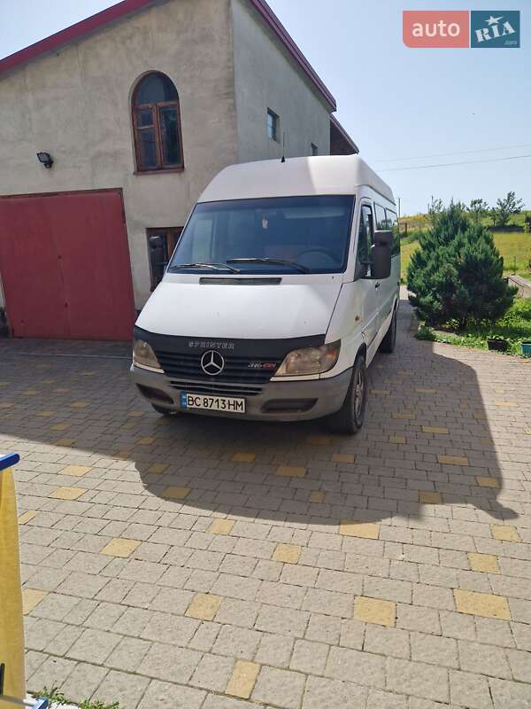 Mercedes-Benz Sprinter 2002