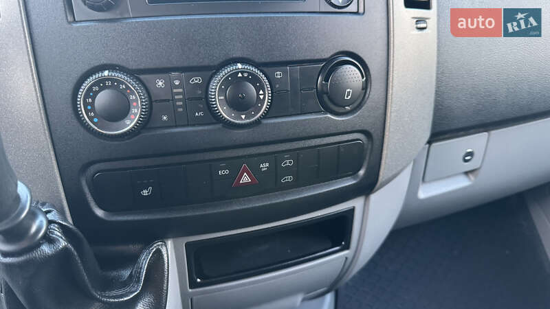 Грузовой фургон Mercedes-Benz Sprinter 2014 в Ровно