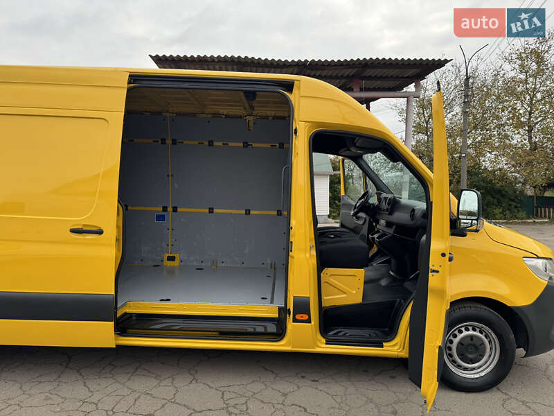 Вантажний фургон Mercedes-Benz Sprinter 2020 в Рівному фото 42 Вантажний фургон Mercedes-Benz Sprinter 2020 в Рівному