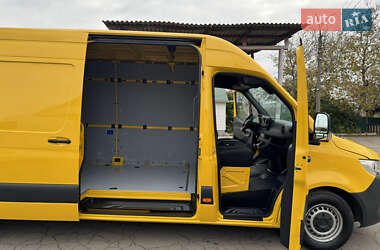 Грузовой фургон Mercedes-Benz Sprinter 2020 в  фото 42 Грузовой фургон Mercedes-Benz Sprinter 2020 в