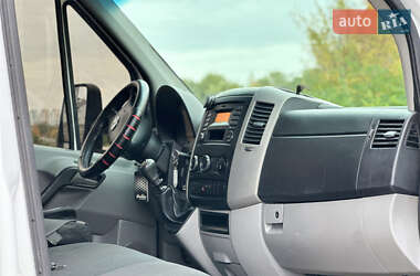 Грузовой фургон Mercedes-Benz Sprinter 2014 в  фото 11 Грузовой фургон Mercedes-Benz Sprinter 2014 в