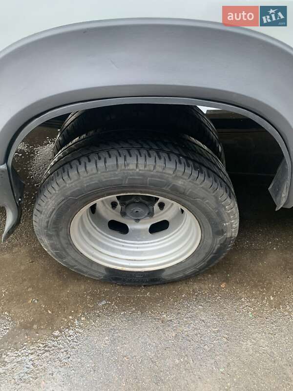 Грузовой фургон Mercedes-Benz Sprinter 2003 в Конотопе