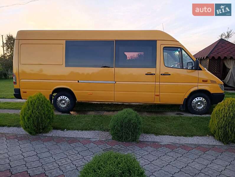 Микроавтобус Mercedes-Benz Sprinter 2005 в Стрые