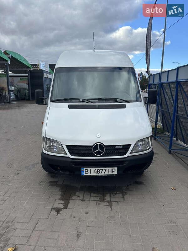 Mercedes-Benz Sprinter 2005