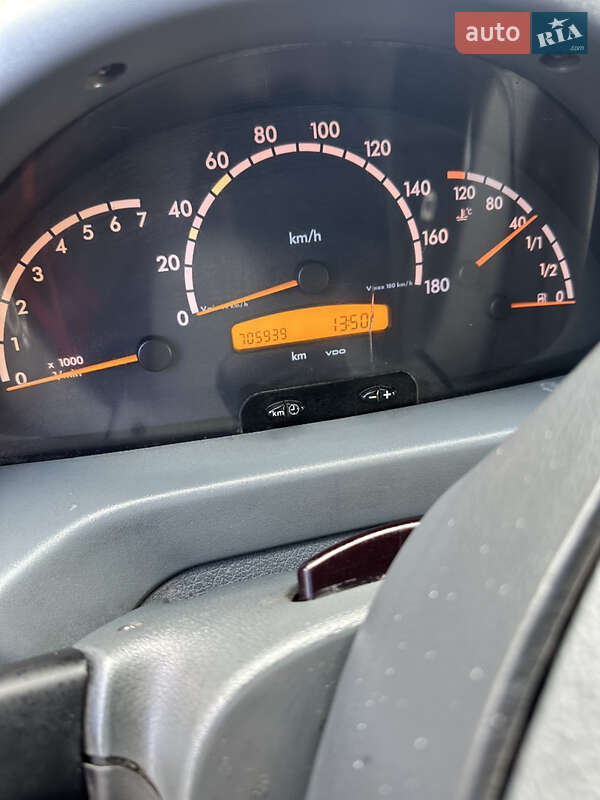 Грузовой фургон Mercedes-Benz Sprinter 2005 в Полтаве фото 10 Грузовой фургон Mercedes-Benz Sprinter 2005 в Полтаве