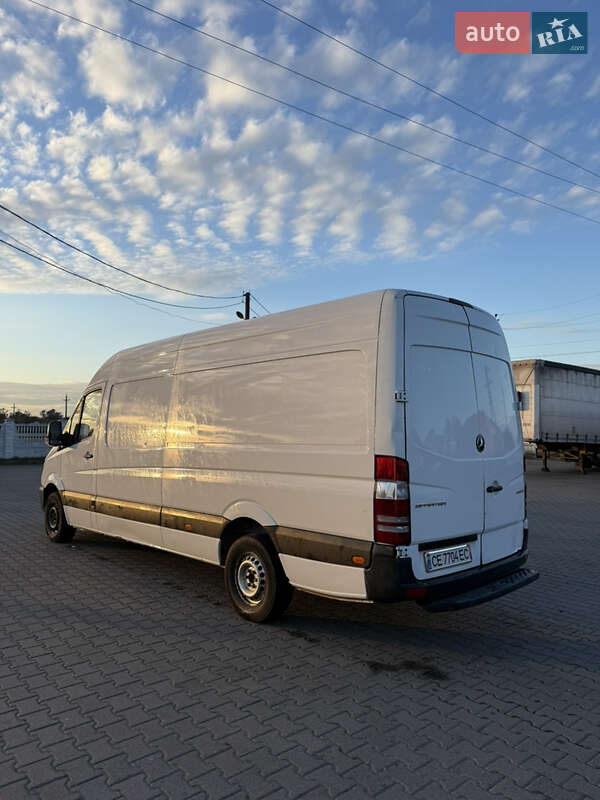 Вантажний фургон Mercedes-Benz Sprinter 2014 в Чернівцях фото 4 Вантажний фургон Mercedes-Benz Sprinter 2014 в Чернівцях