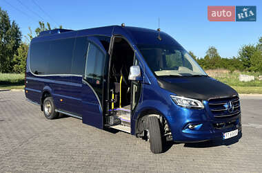 Туристический / Междугородний автобус Mercedes-Benz Sprinter 2019 в Киеве