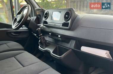 Грузовой фургон Mercedes-Benz Sprinter 2019 в  фото 34 Грузовой фургон Mercedes-Benz Sprinter 2019 в