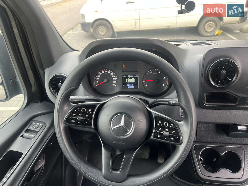 Микроавтобус Mercedes-Benz Sprinter 2021 в Сваляве фото 34 Микроавтобус Mercedes-Benz Sprinter 2021 в Сваляве