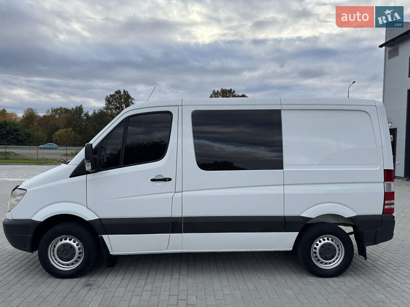 Микроавтобус Mercedes-Benz Sprinter 2006 в Черновцах