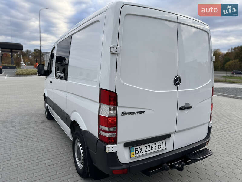 Микроавтобус Mercedes-Benz Sprinter 2006 в Черновцах