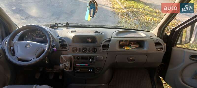 Микроавтобус Mercedes-Benz Sprinter 2002 в Баре фото 5 Микроавтобус Mercedes-Benz Sprinter 2002 в Баре