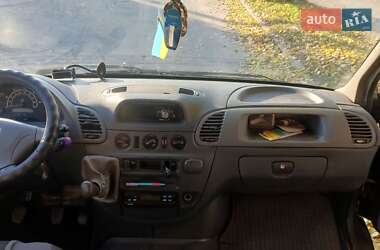 Микроавтобус Mercedes-Benz Sprinter 2002 в  фото 5 Микроавтобус Mercedes-Benz Sprinter 2002 в