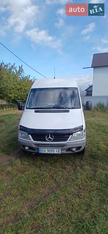 Mercedes-Benz Sprinter 2005