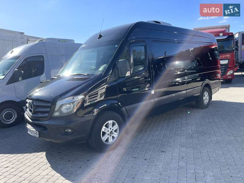 Грузопассажирский фургон Mercedes-Benz Sprinter 2018 в Залещиках