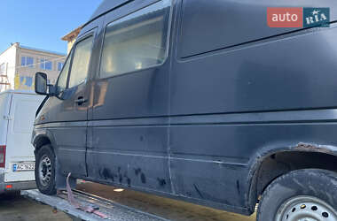 Вантажопасажирський фургон Mercedes-Benz Sprinter 2001 в Горохові