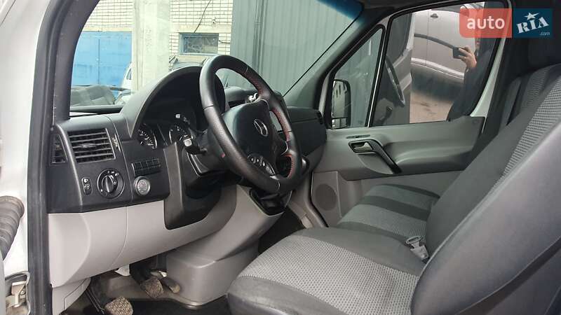 Микроавтобус грузовой (до 3,5т) Mercedes-Benz Sprinter 2013 в Днепре фото 11 Микроавтобус грузовой (до 3,5т) Mercedes-Benz Sprinter 2013 в Днепре