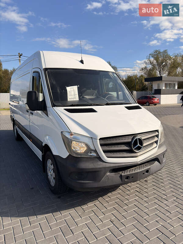 Микроавтобус грузовой (до 3,5т) Mercedes-Benz Sprinter 2016 в Тячеве фото 3 Микроавтобус грузовой (до 3,5т) Mercedes-Benz Sprinter 2016 в Тячеве