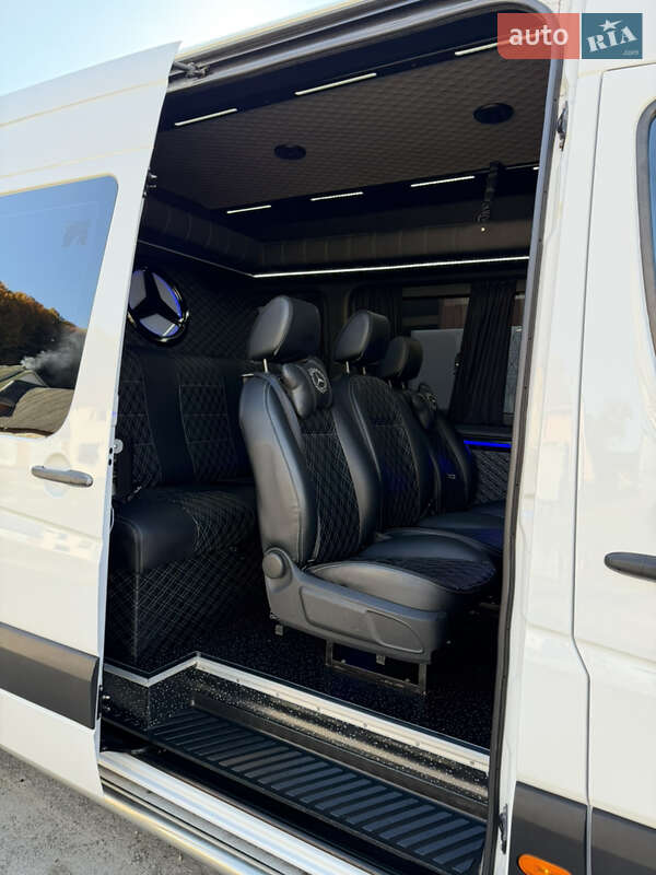 Микроавтобус Mercedes-Benz Sprinter 2016 в Дубовом фото 12 Микроавтобус Mercedes-Benz Sprinter 2016 в Дубовом
