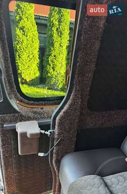 Мікроавтобус Mercedes-Benz Sprinter 2020 в 
