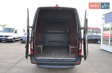 Грузовой фургон Mercedes-Benz Sprinter 2022 в  фото 29 Грузовой фургон Mercedes-Benz Sprinter 2022 в
