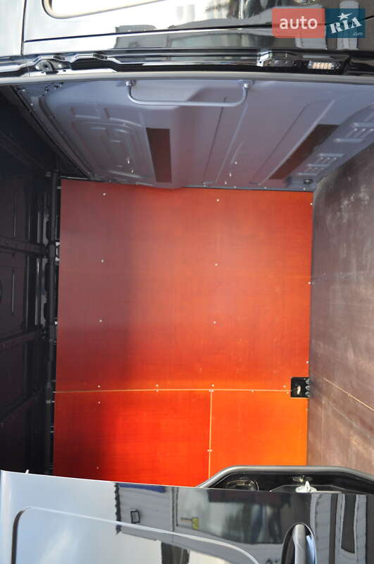 Грузовой фургон Mercedes-Benz Sprinter 2022 в Киеве фото 33 Грузовой фургон Mercedes-Benz Sprinter 2022 в Киеве