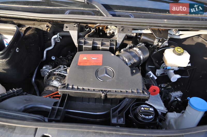 Грузовой фургон Mercedes-Benz Sprinter 2022 в Киеве фото 61 Грузовой фургон Mercedes-Benz Sprinter 2022 в Киеве