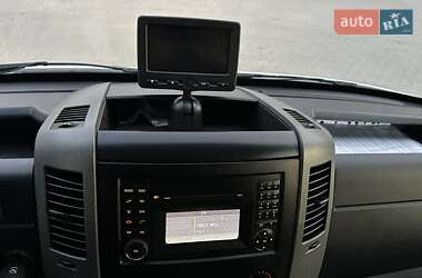 Вантажний фургон Mercedes-Benz Sprinter 2013 в 